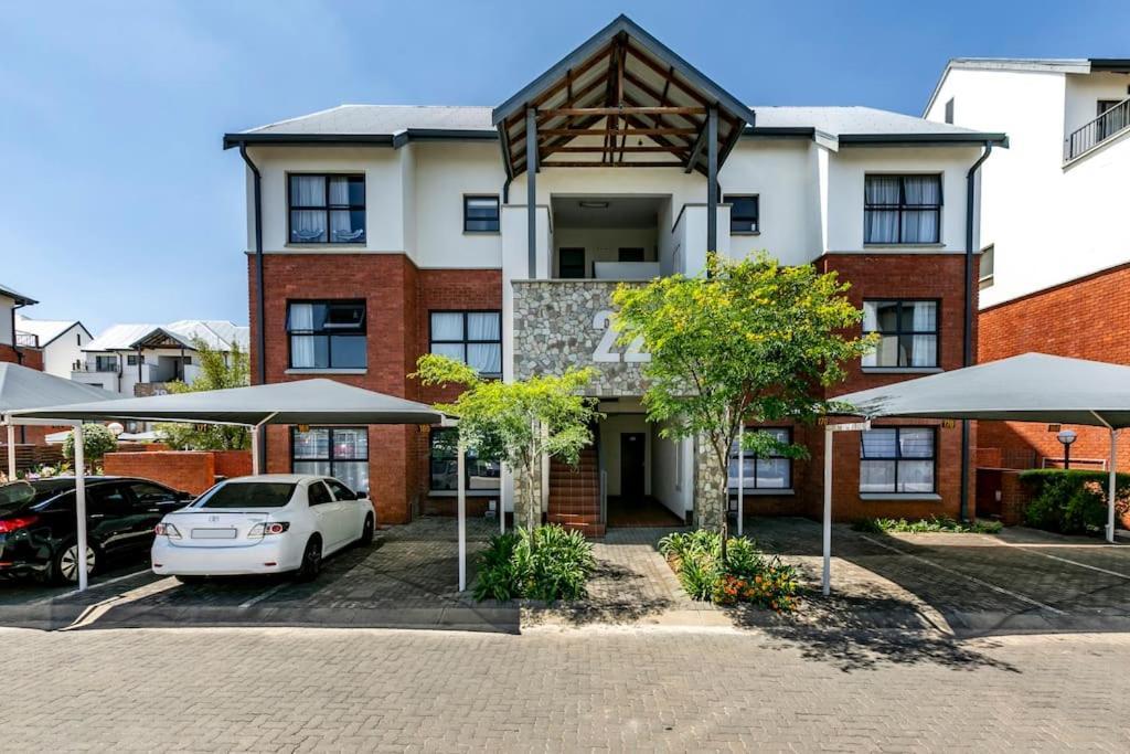 Home Away From Home Johannesburg Exterior photo